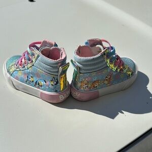 Kids High-Top Sneakers - Blue and Pink